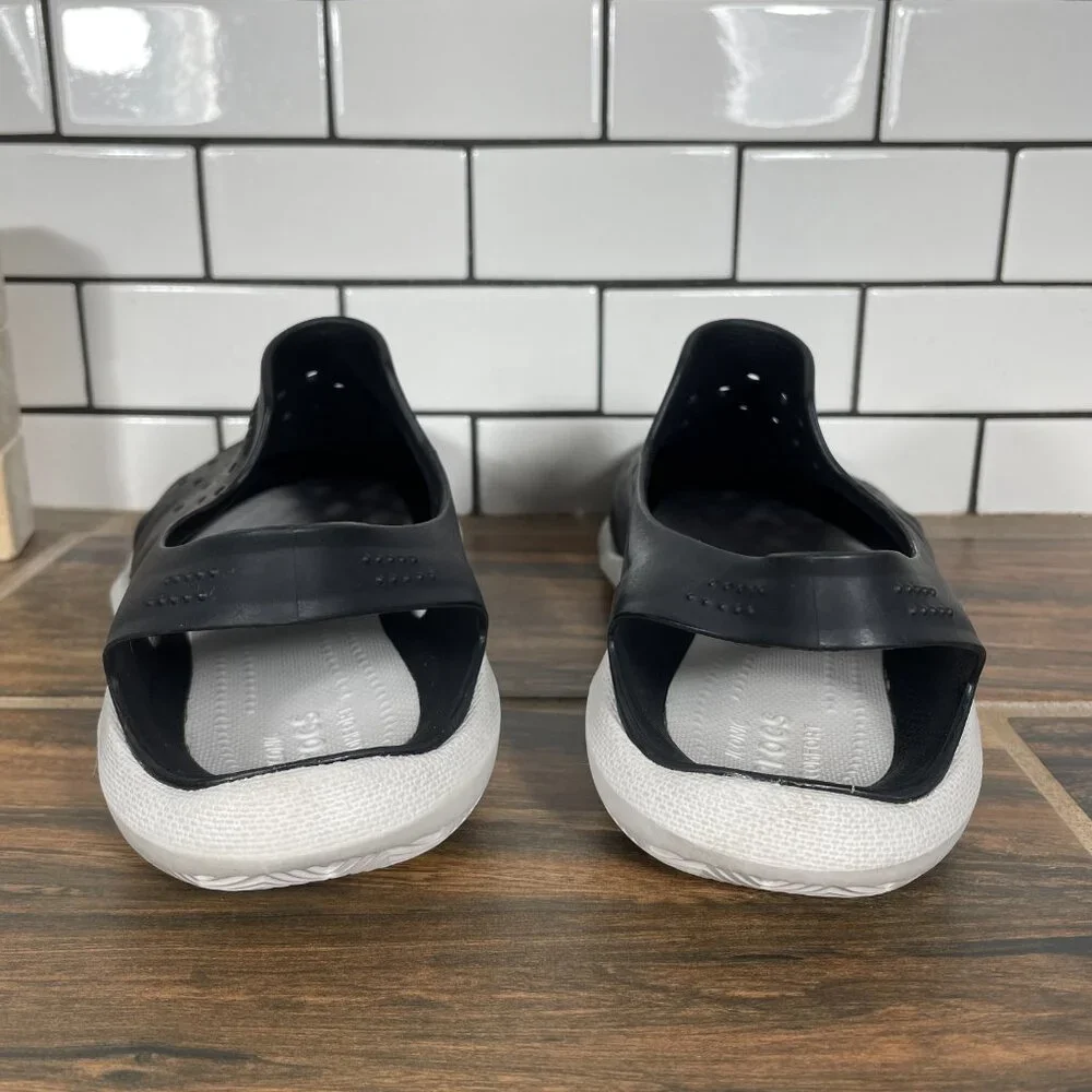 CROCS Swiftwater Wave Shoes Mens Size 7 Black Gray Slip On Water Sandals